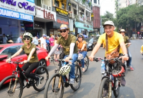 Amazing Race Sài Gòn_Chạy Đi Chờ Chi